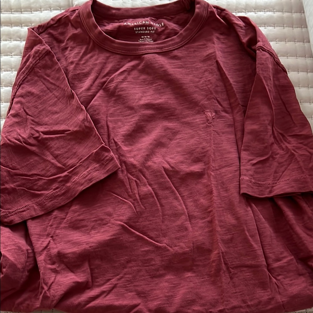 American Eagle Outfitters Red T-Shirt M